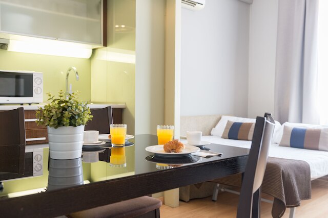 セネター バルセロナ アパートメンツ