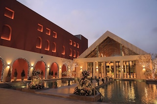 インター ブルゴ エクセウコ ホテル