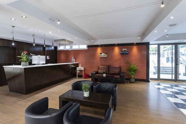 プチ パレス アルトゥロ ソリア