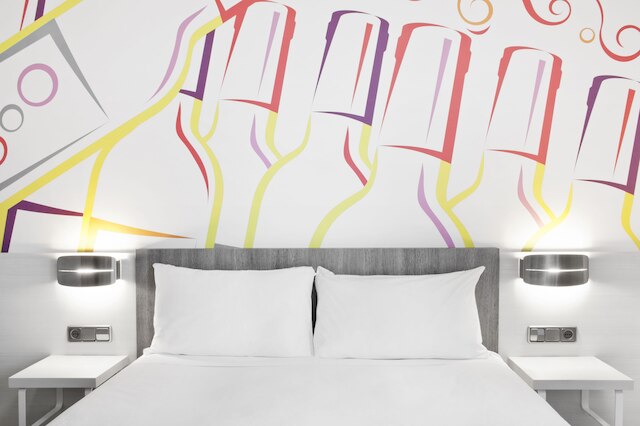 ホテル アイビス スタイル マドリッド プラド