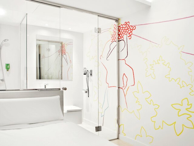 ホテル アイビス スタイル マドリッド プラド