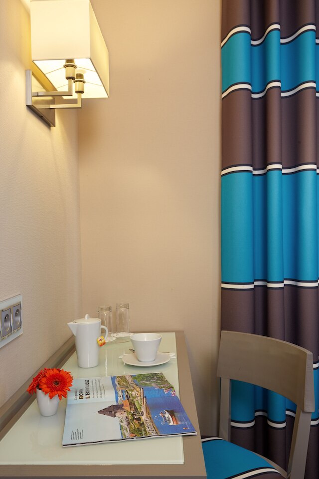 オテル ボーグルネル サン シャルル