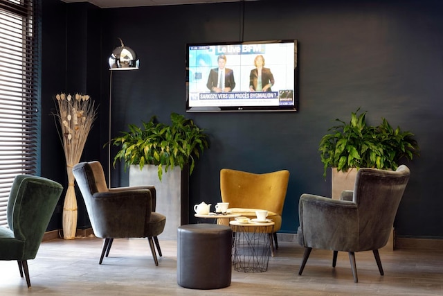 ホテル モンパルナス アレジア