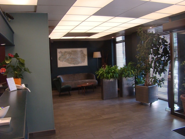 ホテル モンパルナス アレジア