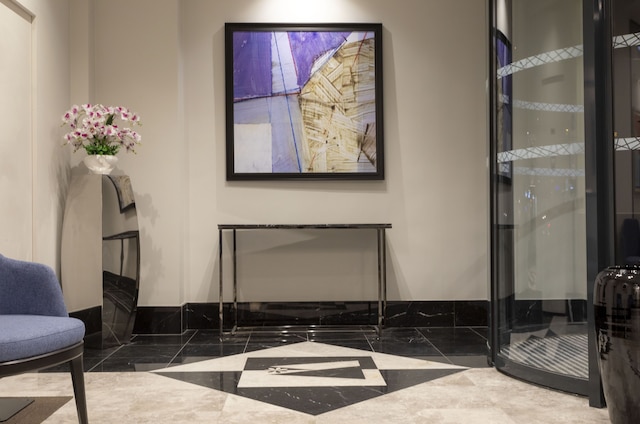 モンフリューリ ホテル