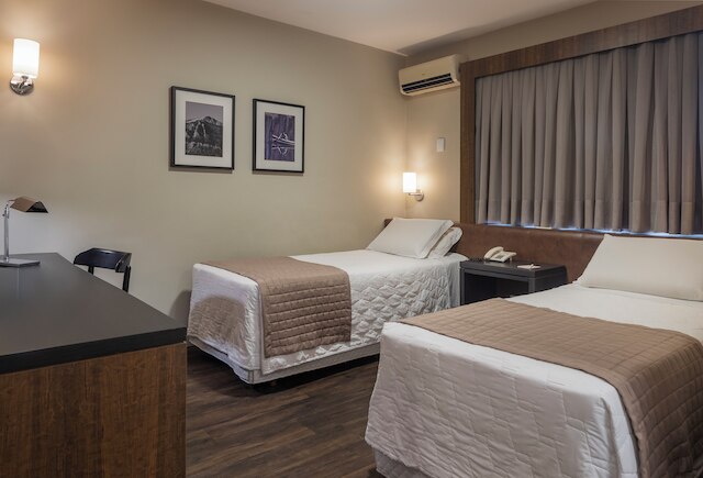 ホテル ポルト ダ イルハ