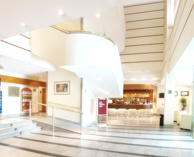 ホテル AR パルケスール