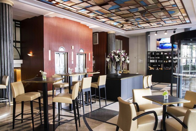 ホテルアールデコウーラリール