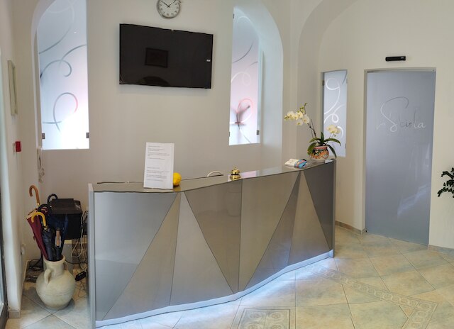 ホテル ラ ペルラ