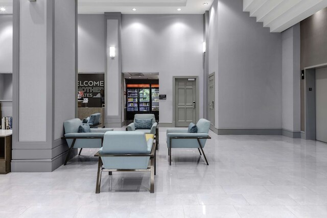 ハンプトン イン & スイーツ アーリントン クリスタル シティ DCA