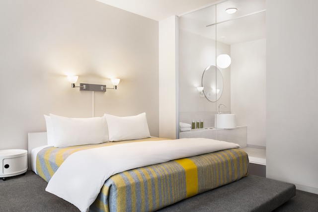 ザ デルフィ  ホテル