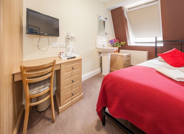 ザ フェアウェイ ホテル