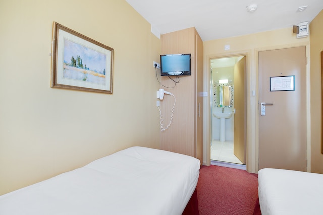 ザ クレイブン ホテル