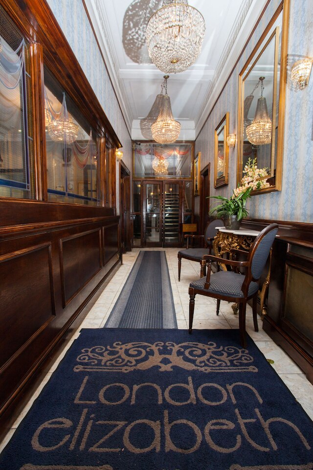 ロンドン エリザベス ホテル