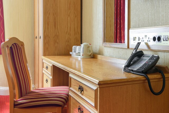 モンタナ ホテル ロンドン