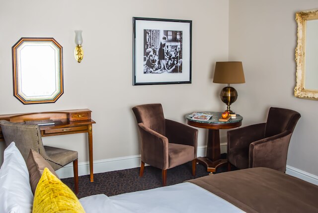 ザ ラスボーン ホテル、フィッツロビア