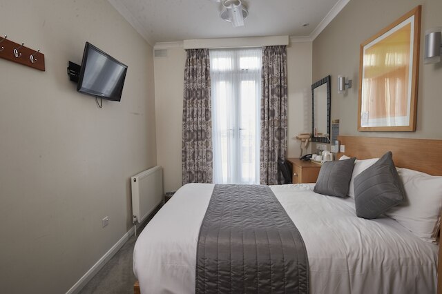 ルナ シモーネ ホテル