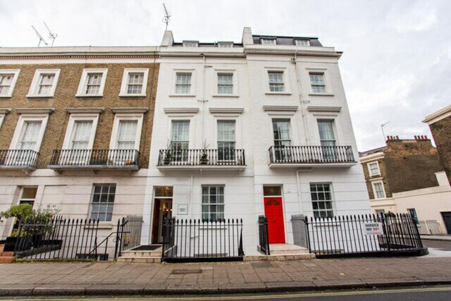 エンリコ ホテル