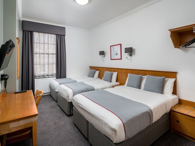 OYO タウンハウス ニューイングランド ロンドン ビクトリア