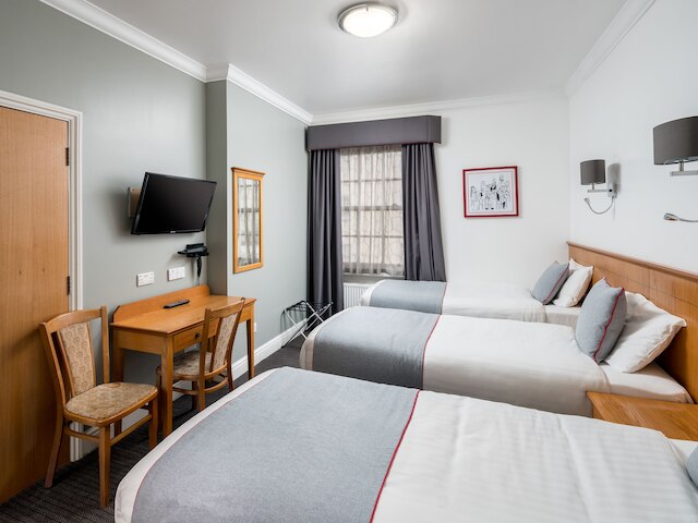 OYO タウンハウス ニューイングランド ロンドン ビクトリア