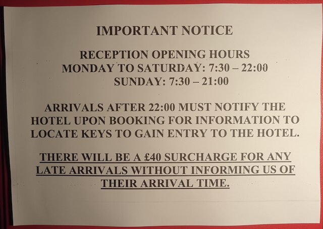 ブレーズ ホテル