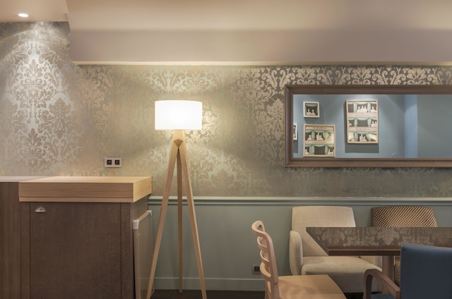 オテル マゼンタ 38 バイ ハッピーカルチャー