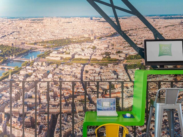 イビス スタイルズ パリ エッフェル カンブロンヌ