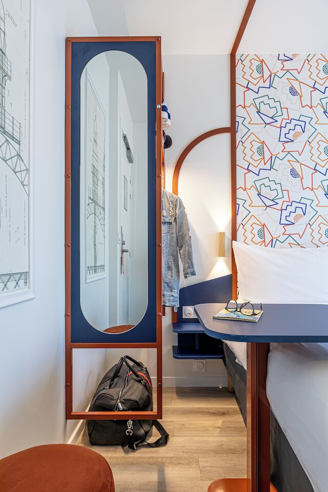 イビス スタイルズ パリ エッフェル カンブロンヌ