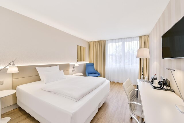 NH ケルン アルトシュタット