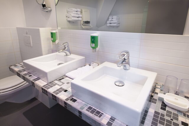 ベストウェスタン アダージオ