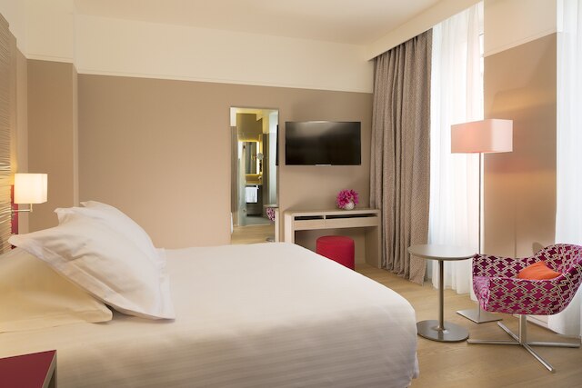 オセアニア レンヌ