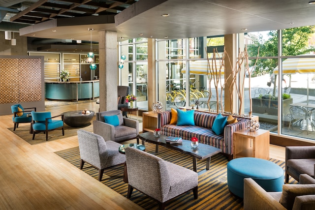 ステイパイナップル ワーテルタウン ホテル ユニバーシティ ディストリクト シアトル