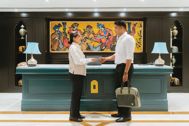 ゲートウェイ オーランガバード - チャトラパティ サンバジ ナガル