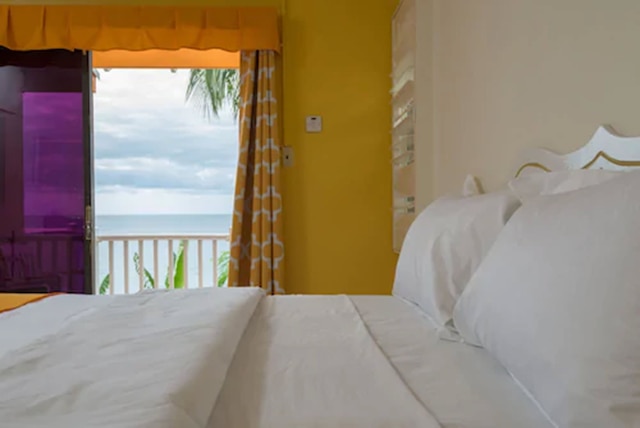 バード ロック ビーチ ホテル