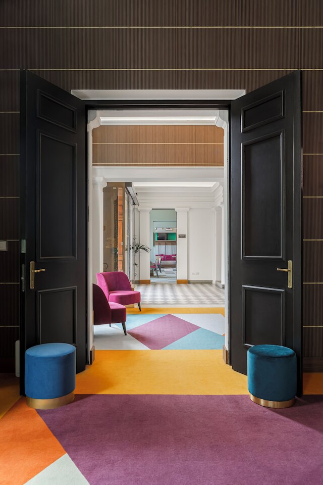 ルーム メイト ルカ, フィレンツェ