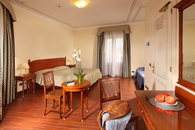 ホテル アレッサンドリノ