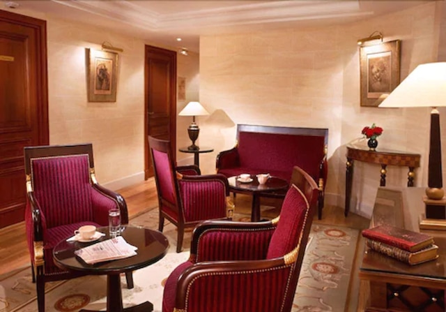 ベストウェスタン プレミア トロカデロ ラトゥール