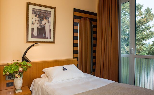 サンタ バーバラ ホテル