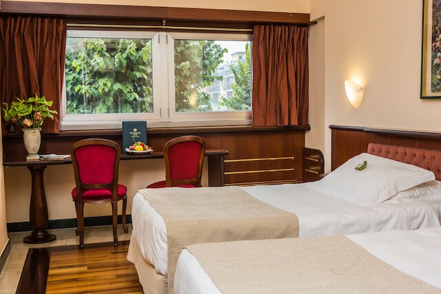 サンタ バーバラ ホテル