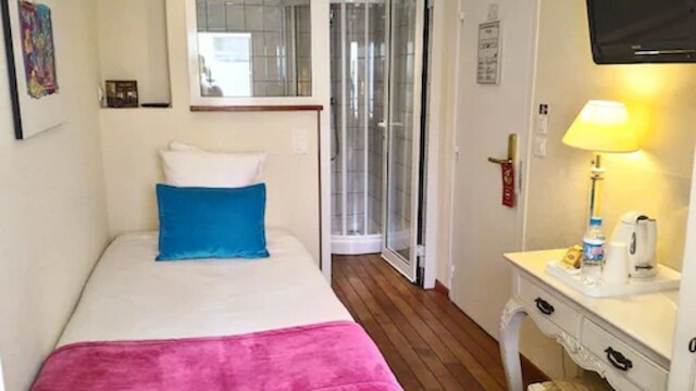 ホテル パックス オペラ