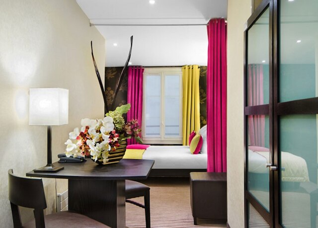 ホテル パックス オペラ