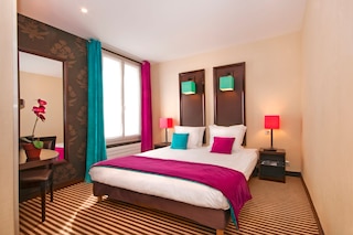 ホテル パックス オペラ