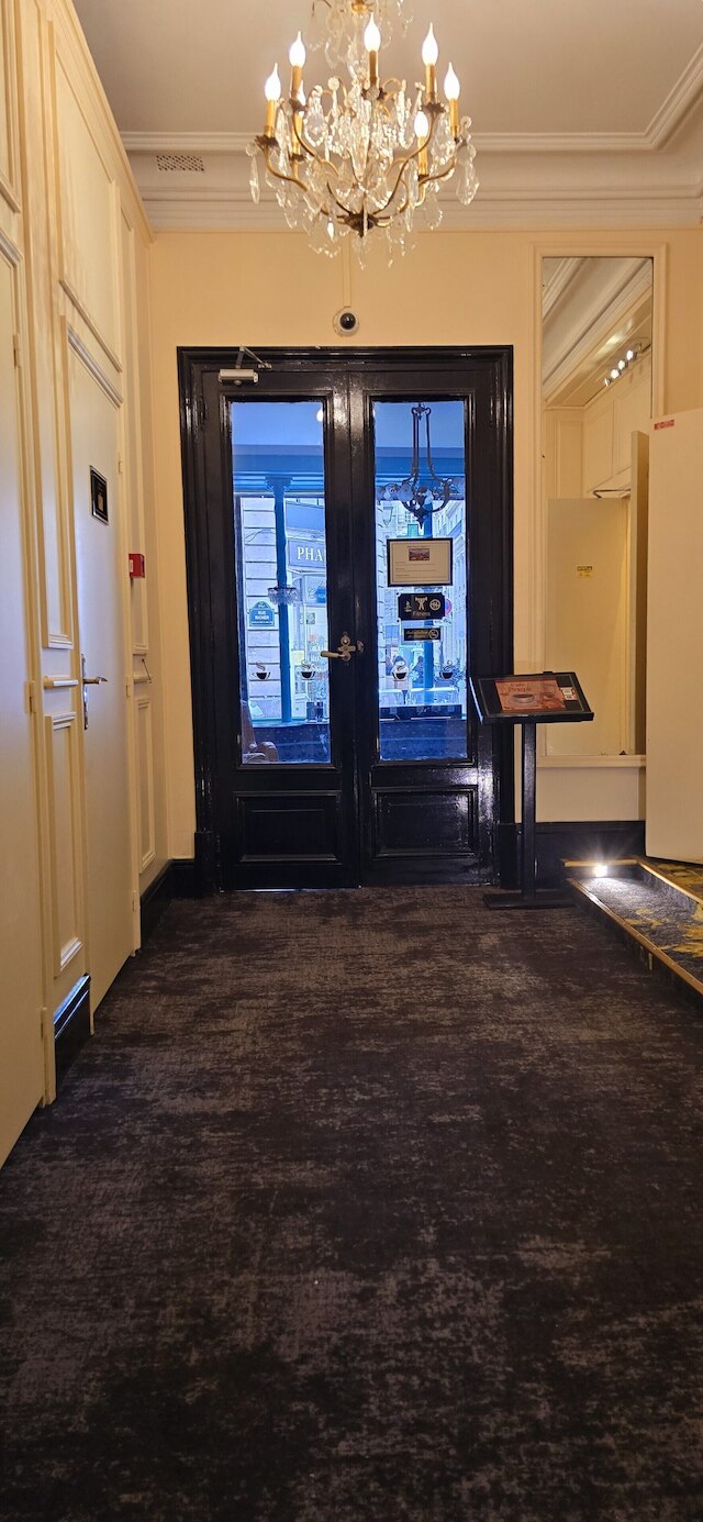 ホテル ペイリス オペラ