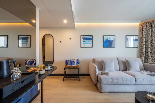 オテル メルキュール ラ ロシェル ヴュー ポール