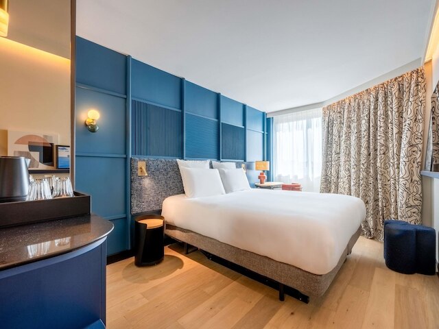 オテル メルキュール ラ ロシェル ヴュー ポール