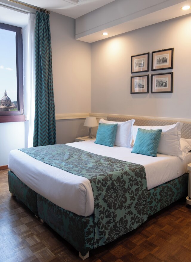 トライアーノ ホテル