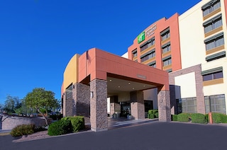 ホリデイ イン エクスプレス & スイーツ テンピ by IHG