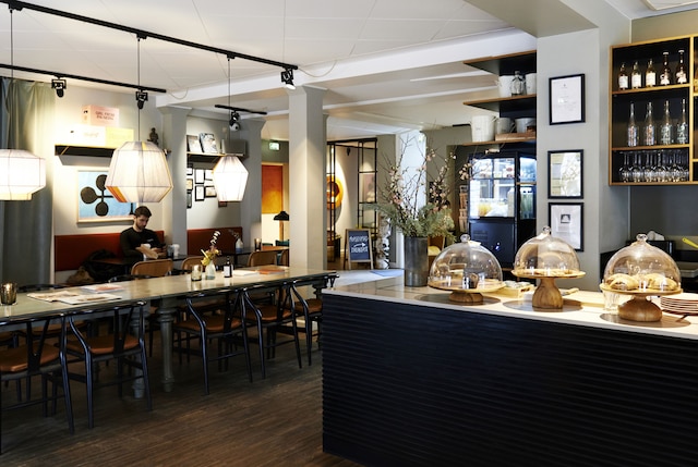 イプセンズ ホテル