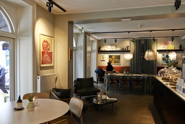 イプセンズ ホテル