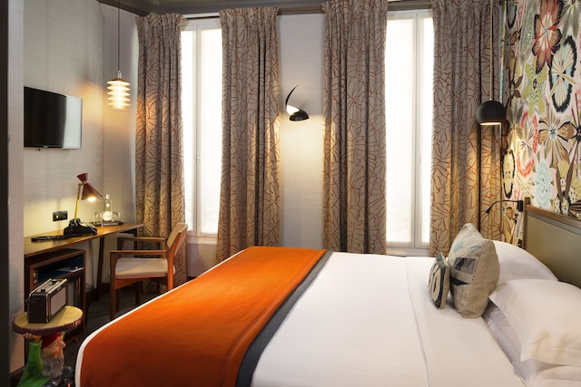 ホテル レ ダメ ドゥ パンテオン